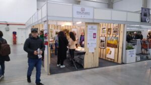 artistas recebem público imaginário das artes construarte